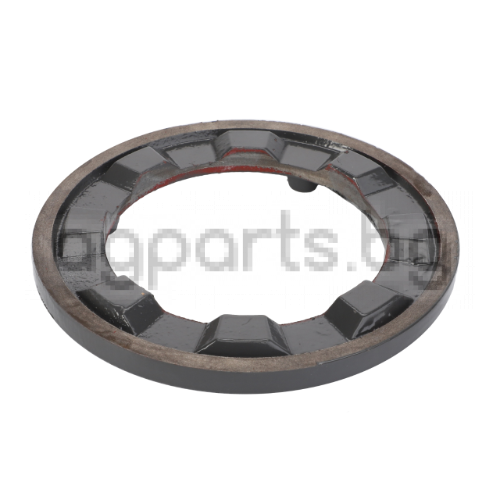 ПРЕЩРАКВАЩА MУФА ЗА ЗАДВИЖВАНЕ НА СЛАМОТРЪС ЗА КОМБАЙН