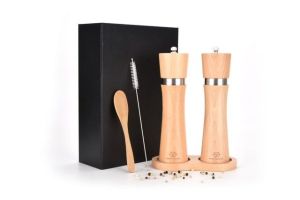 SALT AND PEPPER MILS