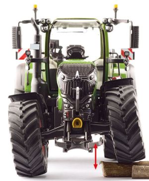 Fendt 724 1:32